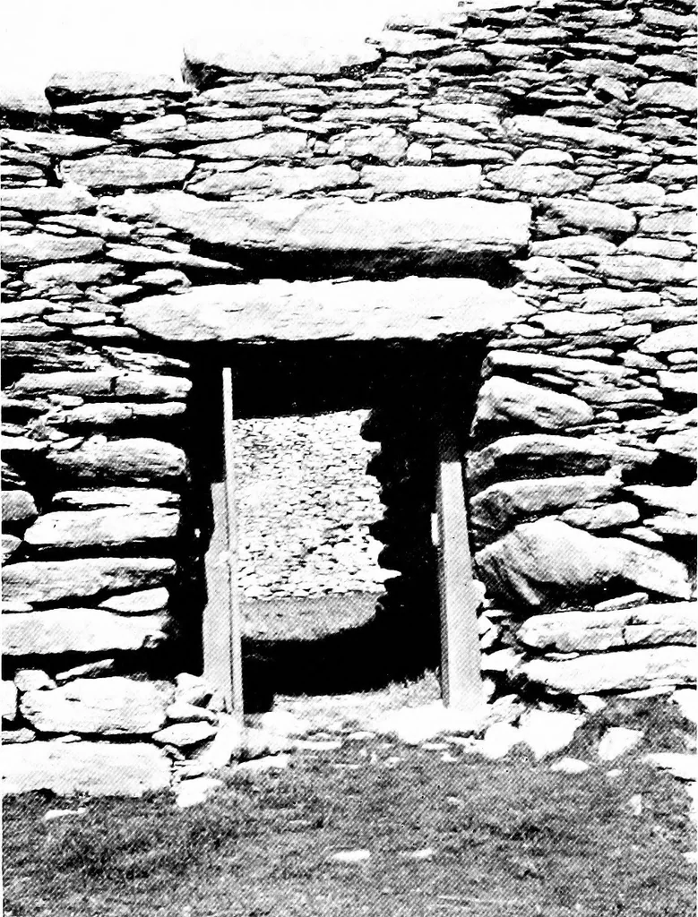 An illustration from Irish ecclesiastical architecture, with some notice of similar or related work in England, Scotland and elsewhere, 1910, leaf 58