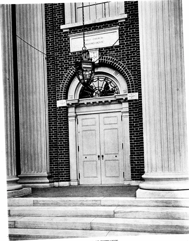 An illustration from American churches ... A series of authoritative articles on designing, planning, heating, ventilating, lighting and general equipment of churches as demonstrated by the best practice in the United States, 1915, leaf 154