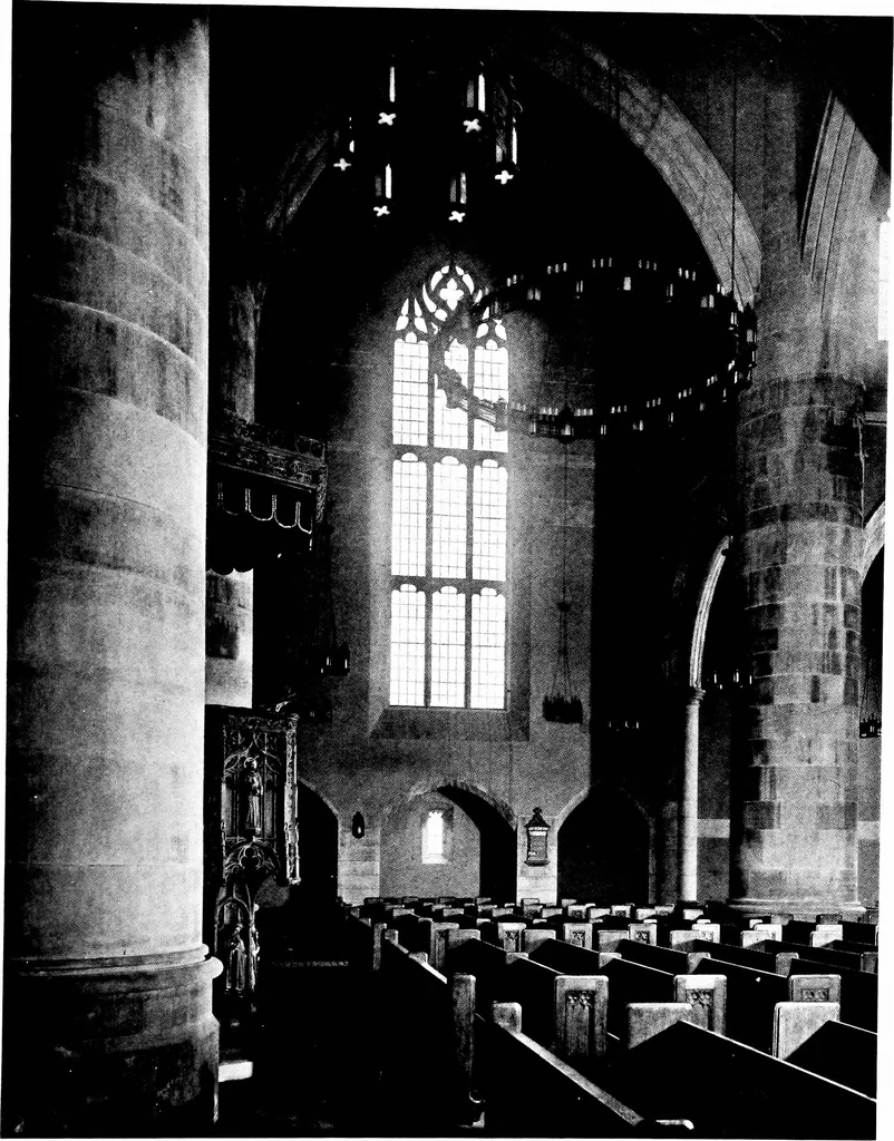 An illustration from American churches ... A series of authoritative articles on designing, planning, heating, ventilating, lighting and general equipment of churches as demonstrated by the best practice in the United States, 1915, leaf 250