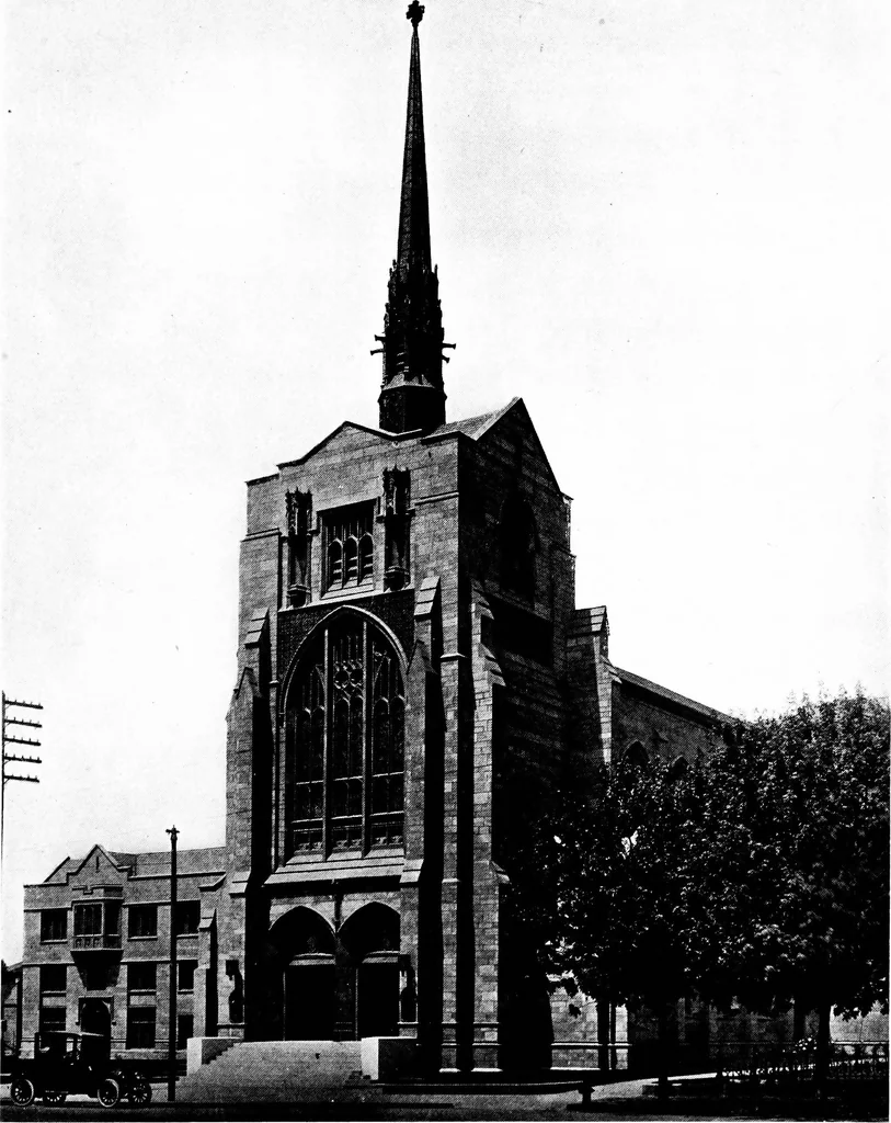 An illustration from American churches ... A series of authoritative articles on designing, planning, heating, ventilating, lighting and general equipment of churches as demonstrated by the best practice in the United States, 1915, leaf 316