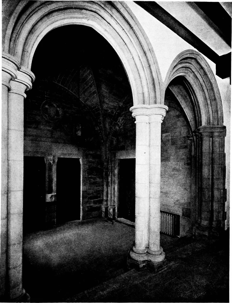 An illustration from American churches ... A series of authoritative articles on designing, planning, heating, ventilating, lighting and general equipment of churches as demonstrated by the best practice in the United States, 1915, leaf 418