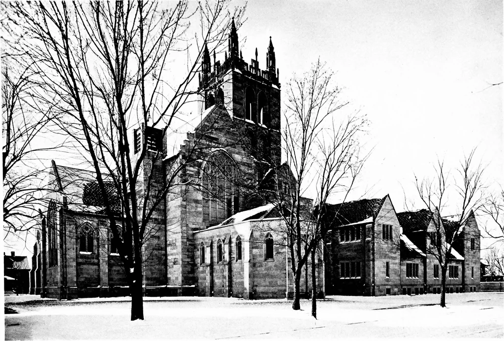 An illustration from American churches ... A series of authoritative articles on designing, planning, heating, ventilating, lighting and general equipment of churches as demonstrated by the best practice in the United States, 1915, leaf 482