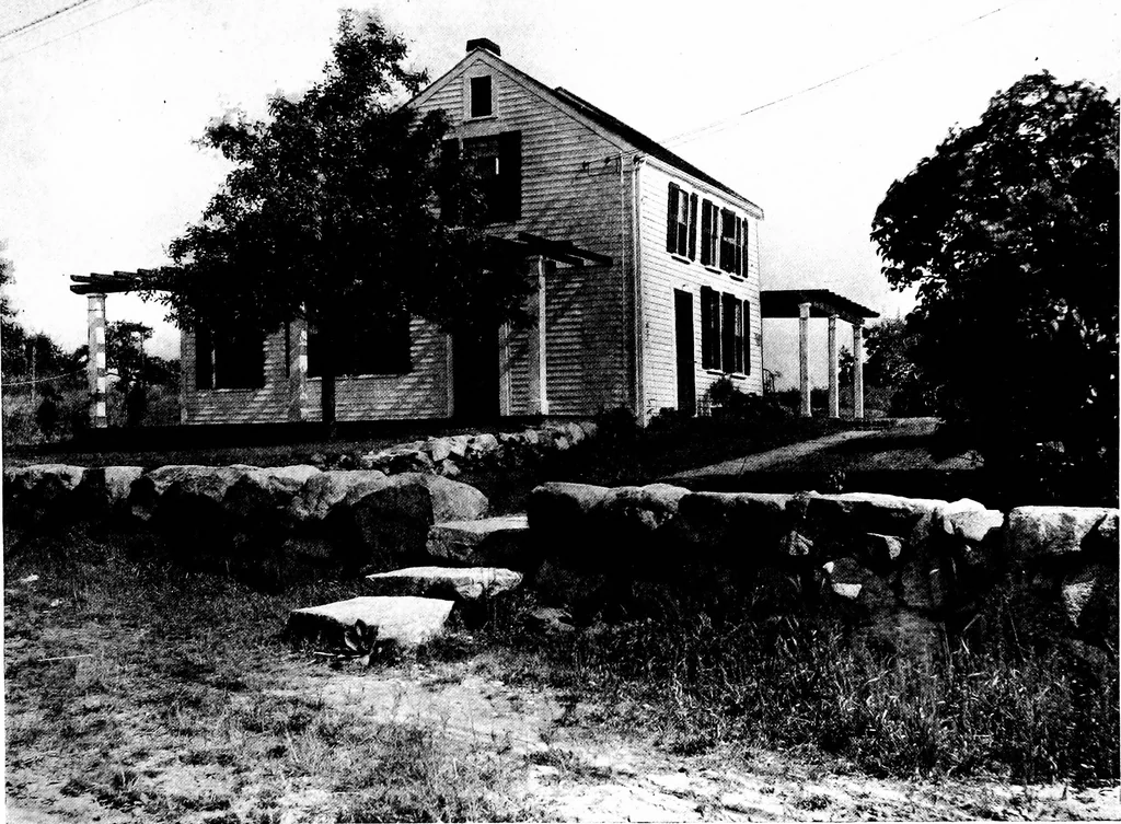 An illustration from New homes under old roofs, 1916, leaf 70
