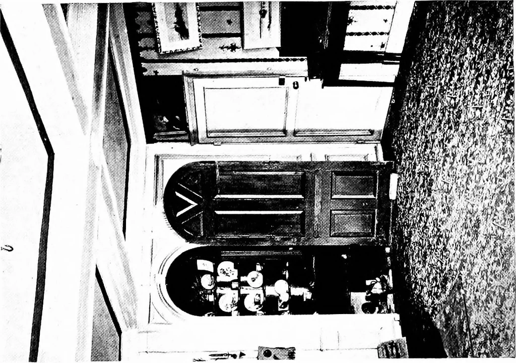 An illustration from The colonial architecture of Salem, 1919, leaf 47