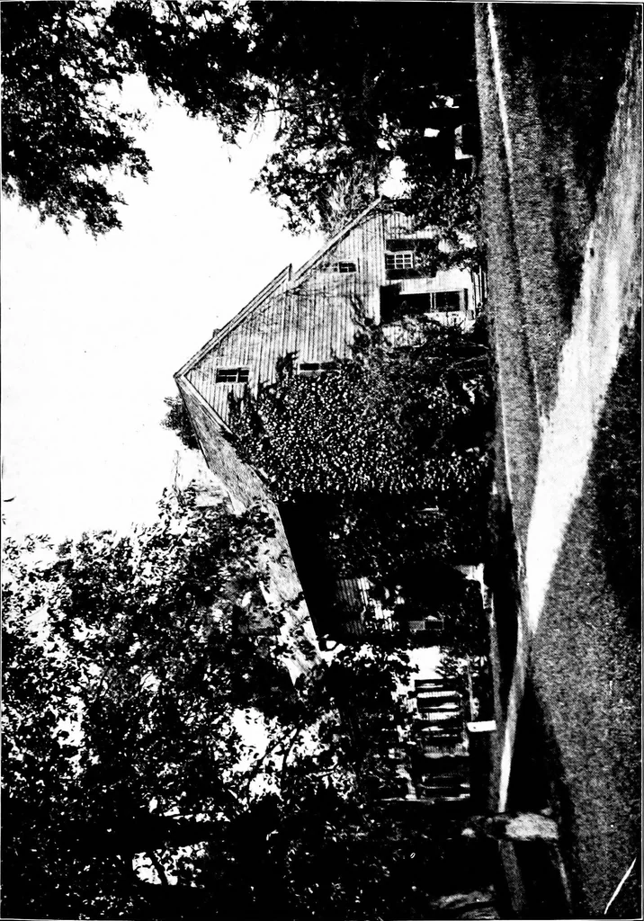 An illustration from Old New England houses, 1920, leaf 152