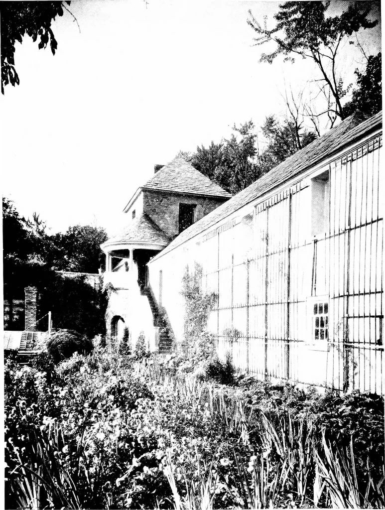 An illustration from The livable house, its garden, 1917, leaf 187