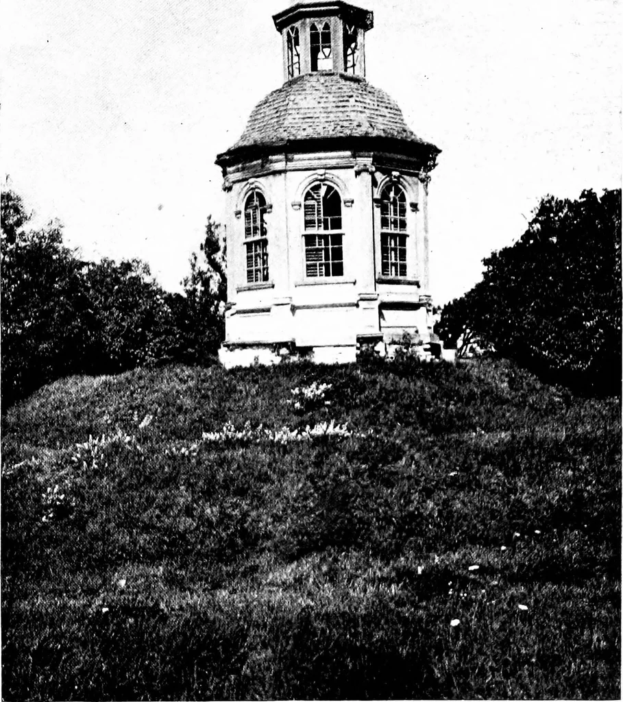 An illustration from The livable house, its garden, 1917, leaf 194