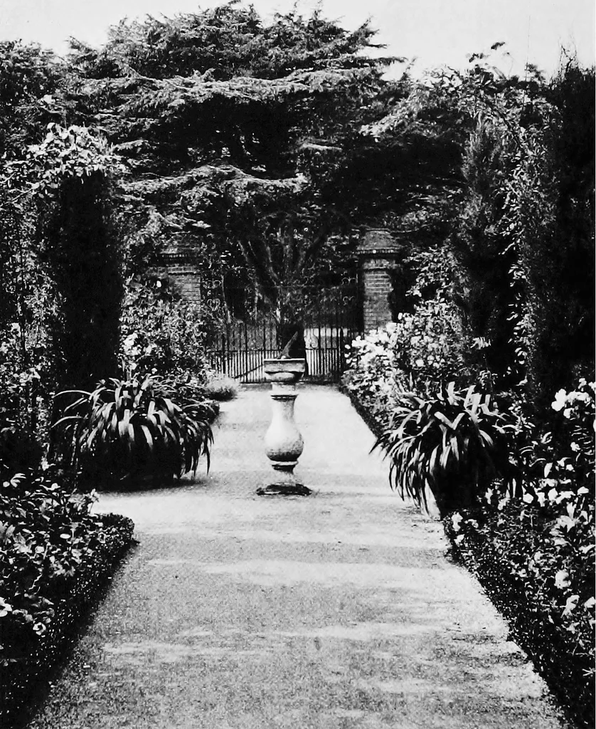 An illustration from Sea-coast gardens and gardening, 1908, leaf 151