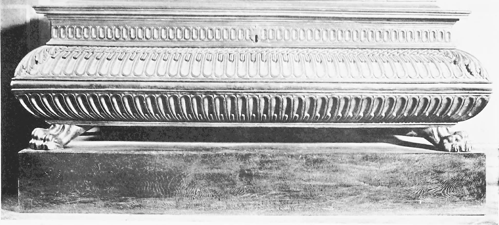 An illustration from Interiors, fireplaces, & fvrnitvre of the Italian renaissance, 1916, leaf 158