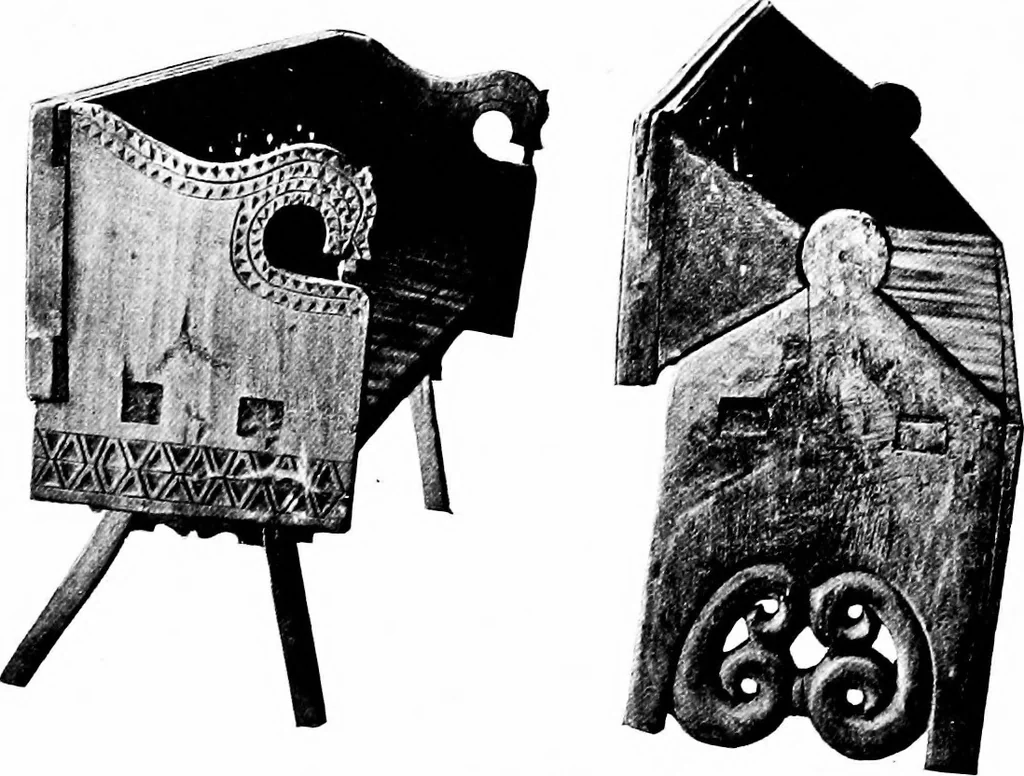 An illustration from Peasant art in Russia, 1912, leaf 115