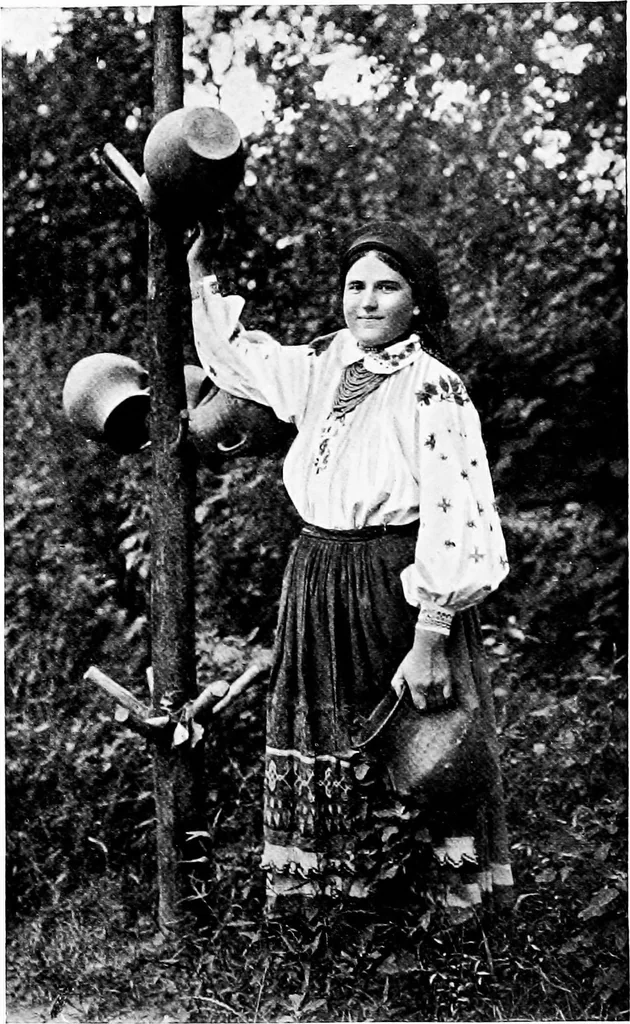 An illustration from Peasant art in Russia, 1912, leaf 159