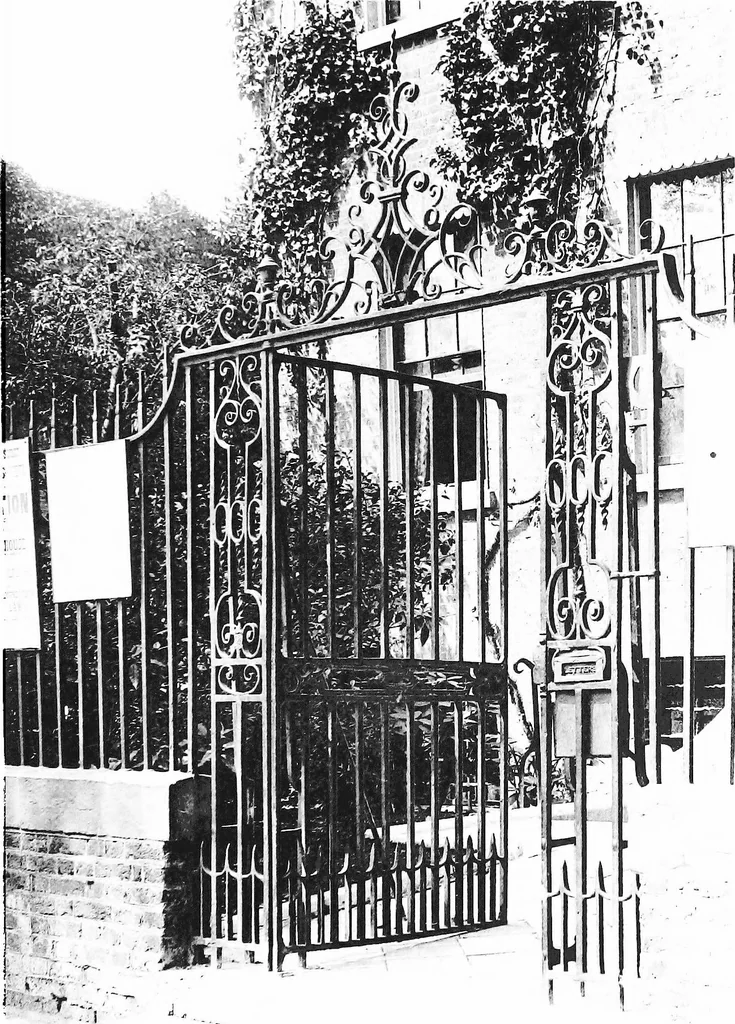 An illustration from English ironwork of the XVIIth & XVIIIth centuries; an historical & analytical account of the development of exterior smithcraft, 1911, leaf 330