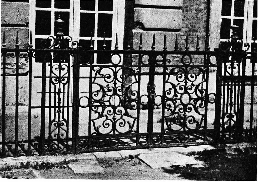 An illustration from English ironwork of the XVIIth & XVIIIth centuries; an historical & analytical account of the development of exterior smithcraft, 1911, leaf 433