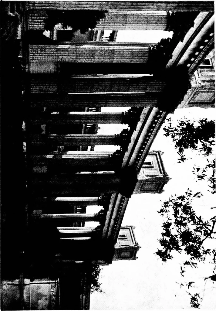 An illustration from The art of the exposition : personal impressions of the architecture, sculpture, mural decorations, color scheme & other aesthetic aspects of the Panama-Pacific International Exposition, 1915, leaf 60