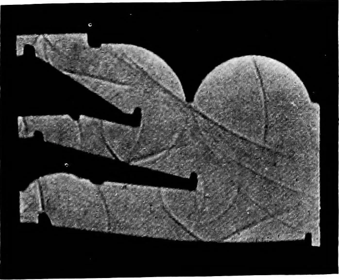 An illustration from Collected papers on acoustics, 1922, leaf 208