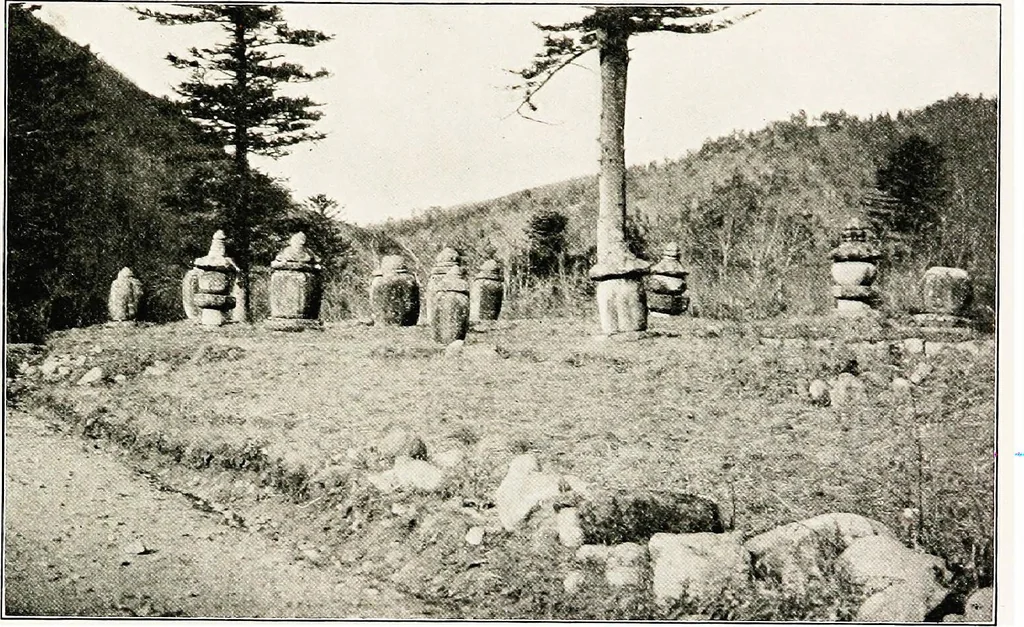 An illustration from Korean Buddhism, history-condition-art : three lectures, 1918, leaf 40