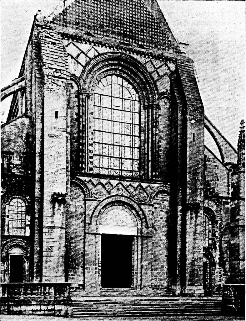 An illustration from Summer holidays among the glories of France, her cathedrals and churches, 1902, leaf 92