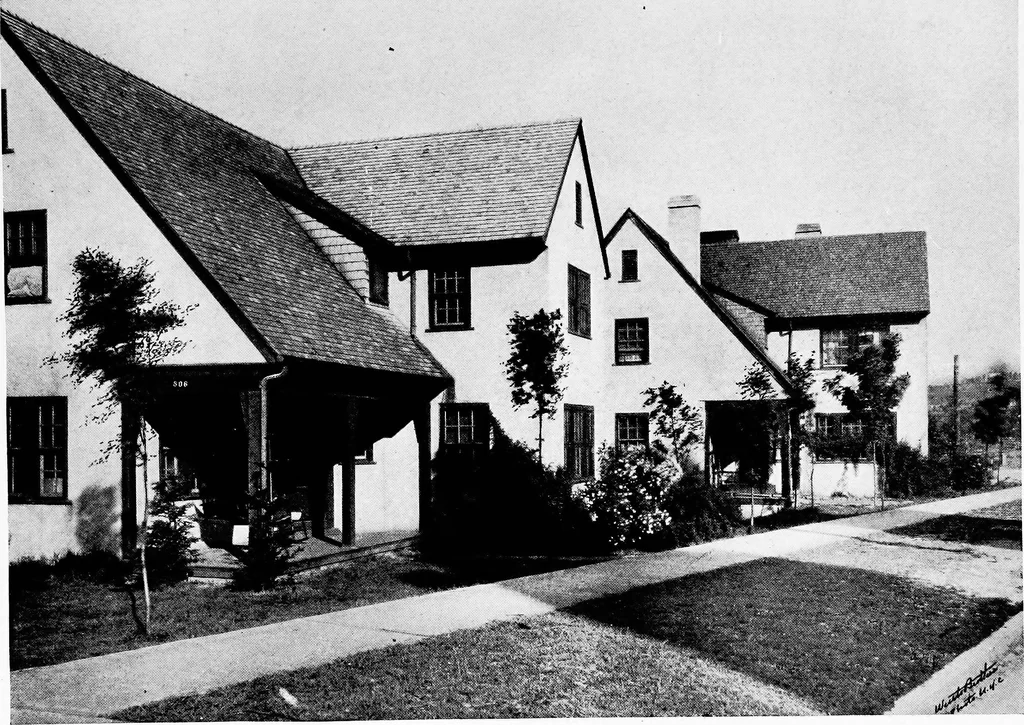 An illustration from Industrial housing, 1920, leaf 28