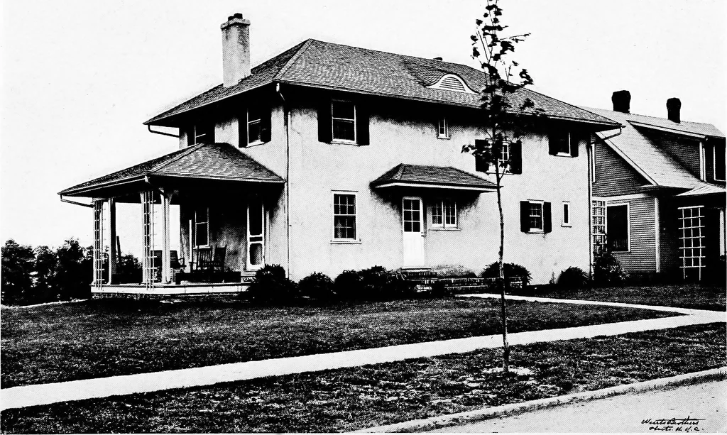 An illustration from Industrial housing, 1920, leaf 49