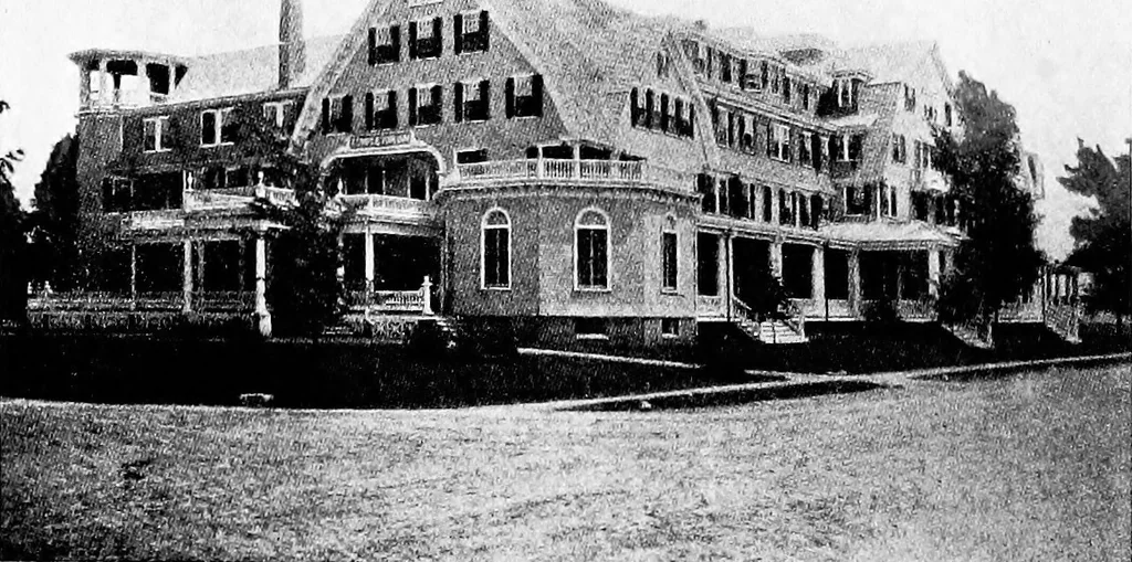 An illustration from Glen Ridge : the preservation of its natural beauty and its improvement as a place of residence, 1909, leaf 13