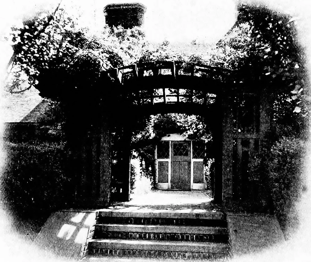 An illustration from Glen Ridge : the preservation of its natural beauty and its improvement as a place of residence, 1909, leaf 7