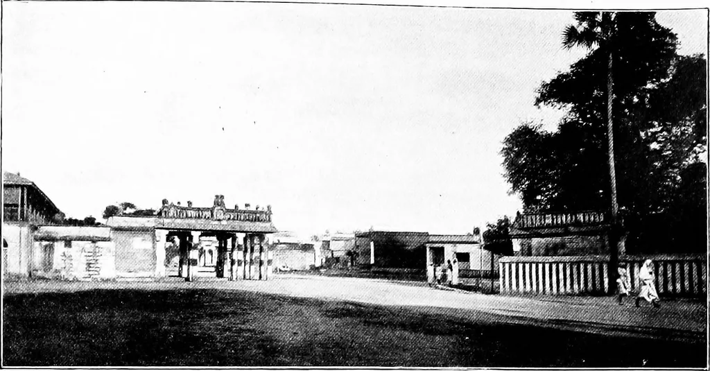 An illustration from Town planning in Madras : a review of the conditions and requirements of city improvement and development in the Madras Presidency, 1918, leaf 107