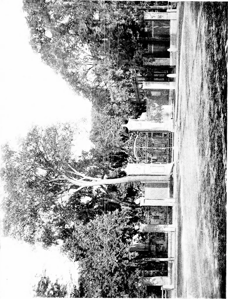 An illustration from Modern civic art; or, The city made beautiful, 1918, leaf 334