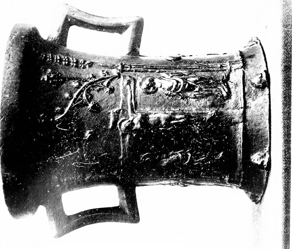 An illustration from Dinanderie; a history and description of mediæval art work in copper, brass and bronze, 1910, leaf 130