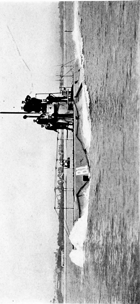 An illustration from The submarine in war and peace; its developments and its possibilities, 1918, leaf 293