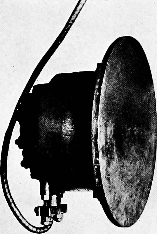 An illustration from The submarine in war and peace; its developments and its possibilities, 1918, leaf 54