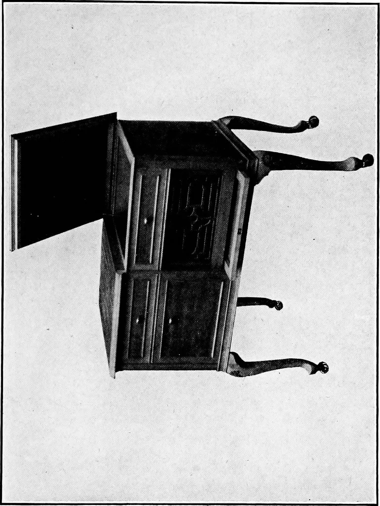 An illustration from Elements of radio telephony, 1922, leaf 144