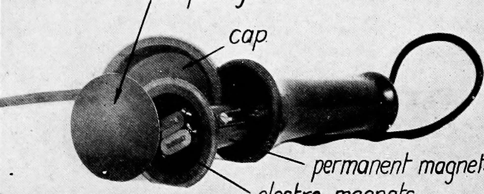 An illustration from Elements of radio telephony, 1922, leaf 18