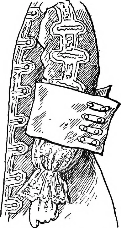 An illustration from The heritage of dress; being notes on the history and evolution of clothes, 1908, leaf 72