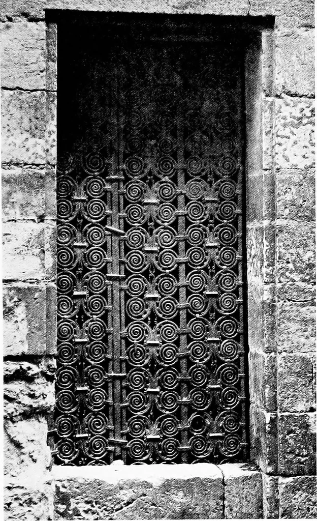 An illustration from Spanish ironwork, 1915, leaf 38