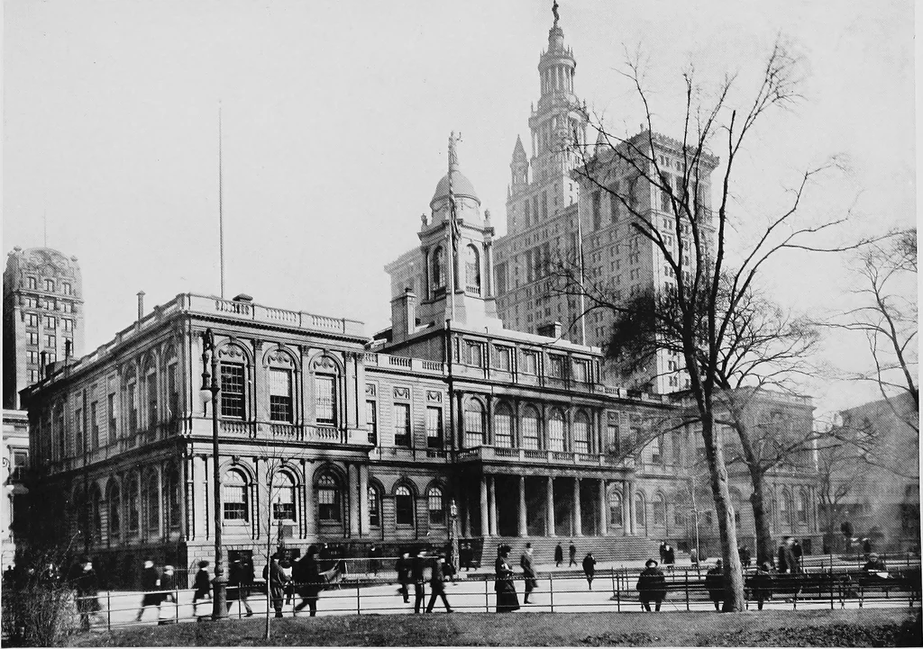 An illustration from Catalogue of the works of art belonging to the City of New York, 1909, leaf 9