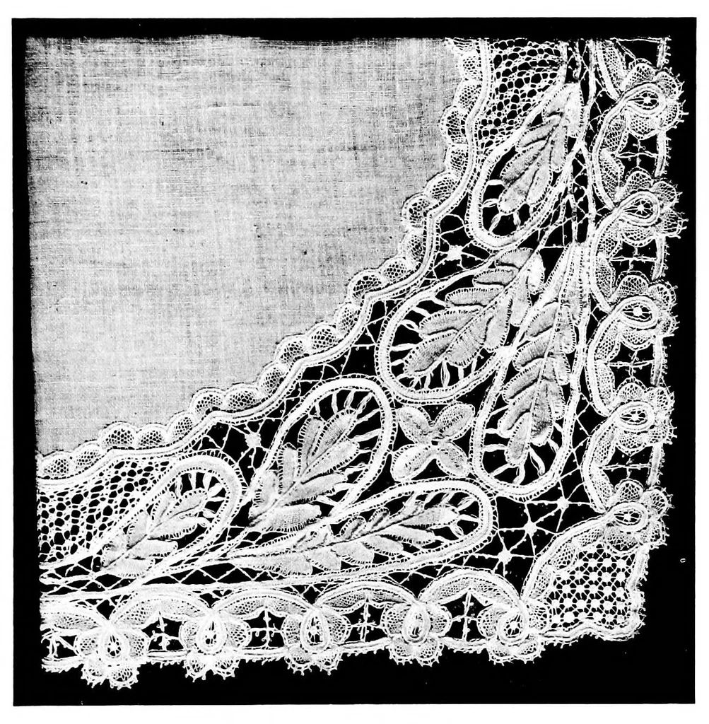 An illustration from The art of bobbin lace : a practical text book of workmanship in antique and modern lace including Geneoese, point de flandre bruges guipure, duchesse, Honiton, "raised" Honiton, applique, and Bruxelles : also how to clean and repair valuable lace, etc., 1911, leaf 132