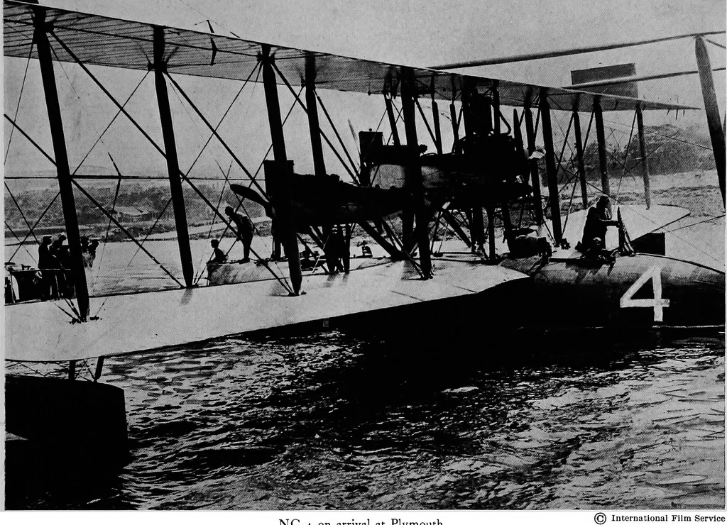 An illustration from The flight across the Atlantic, 1919, leaf 60