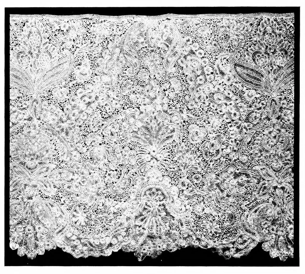 An illustration from Collection of antique laces and brocades of Max Littwitz, 1900, leaf 23