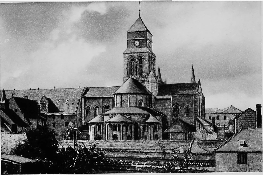An illustration from Old Touraine; the life and history of the famous chateâux of France, 1900, leaf 138