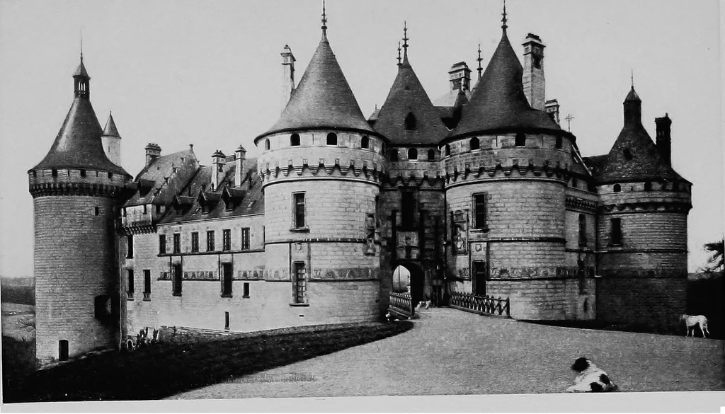 An illustration from Old Touraine; the life and history of the famous chateâux of France, 1900, leaf 300