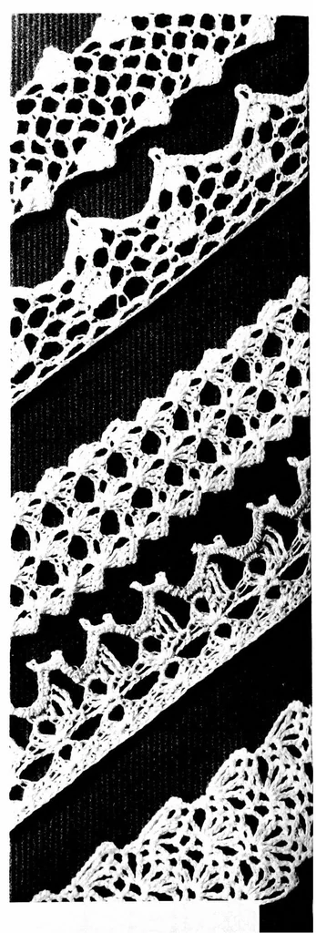 An illustration from Lace-making with crochet hook and knitting needles, 1900, leaf 33