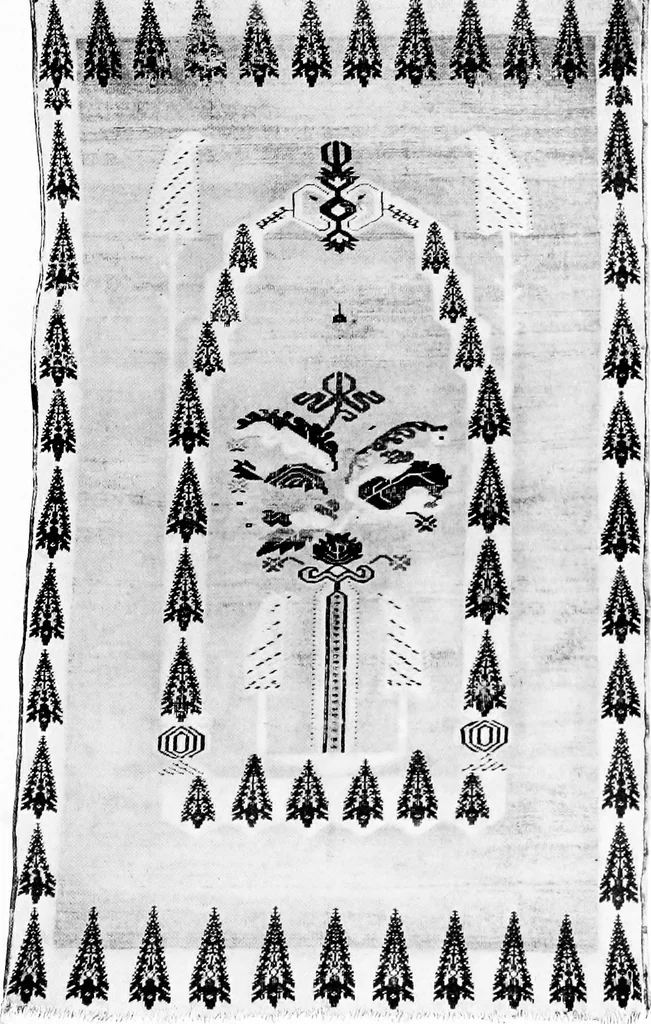 An illustration from The Tiffany studios collection of notable antique oriental rugs, 1906, leaf 100