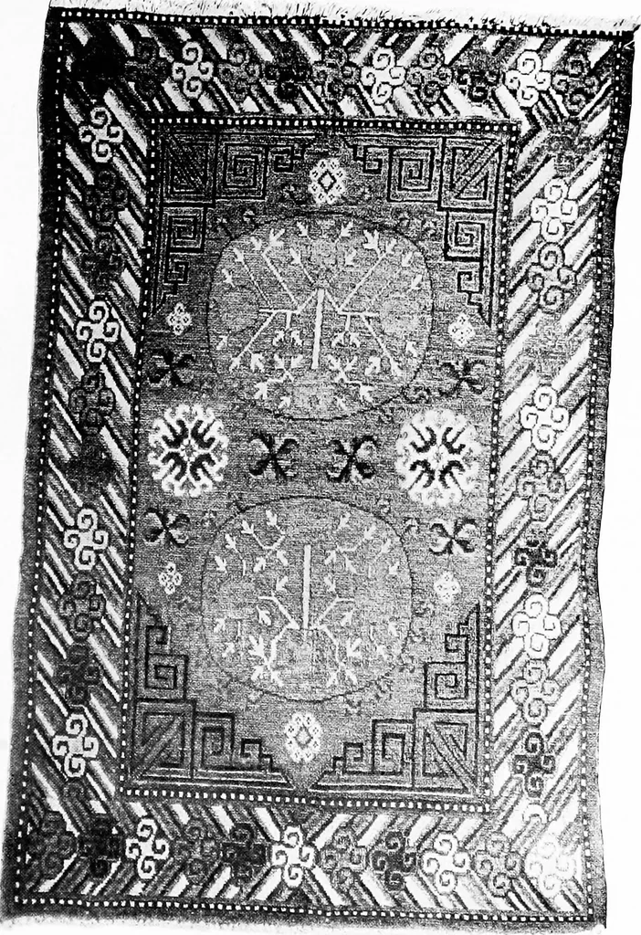 An illustration from The Tiffany studios collection of notable antique oriental rugs, 1906, leaf 158