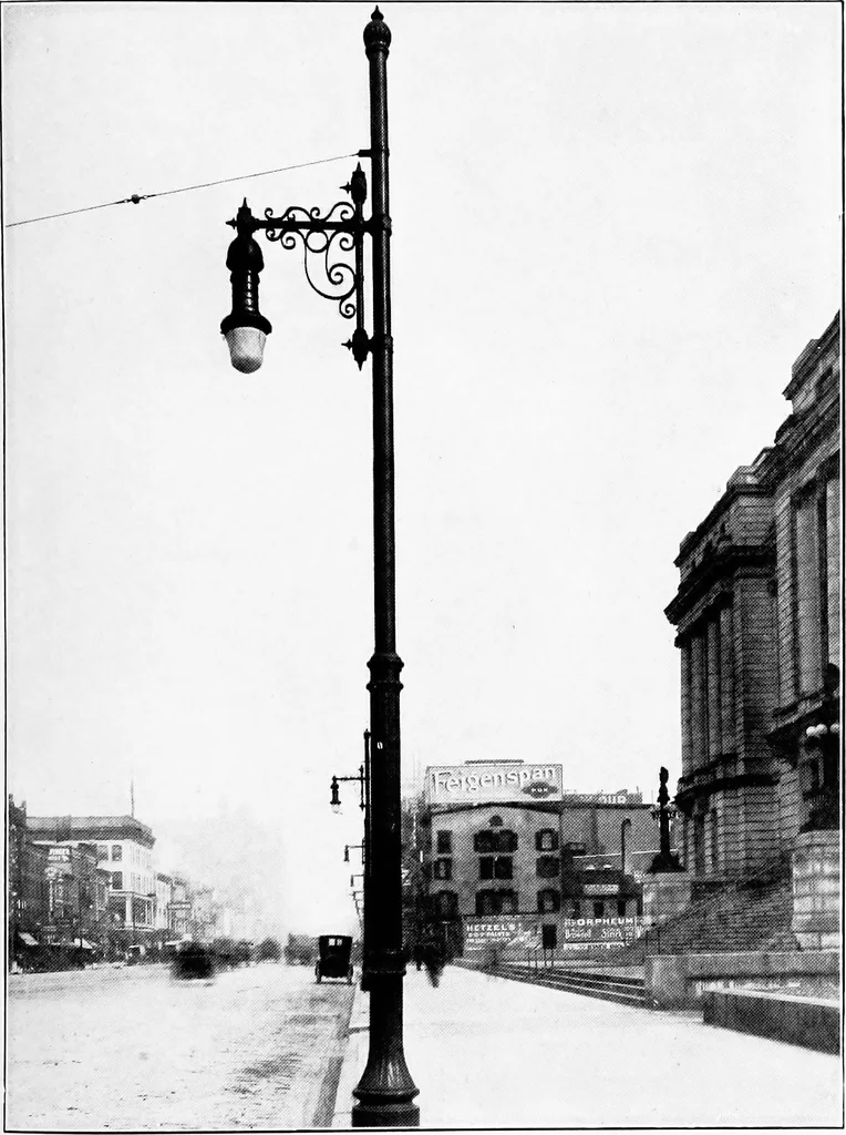 An illustration from Problems of St. Louis, being a description, from the city planning standpoint, of past and present tendencies of growth, with general suggestions for impending issues and necessary future improvements. The City Plan Commission, St. Louis, Mo., Harland Bartholomew, engineer, 1917, leaf 145