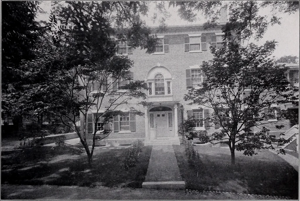 An illustration from Current architecture: published in connection with a joint exibition [sic] held in Boston November 1916, 1916, leaf 16