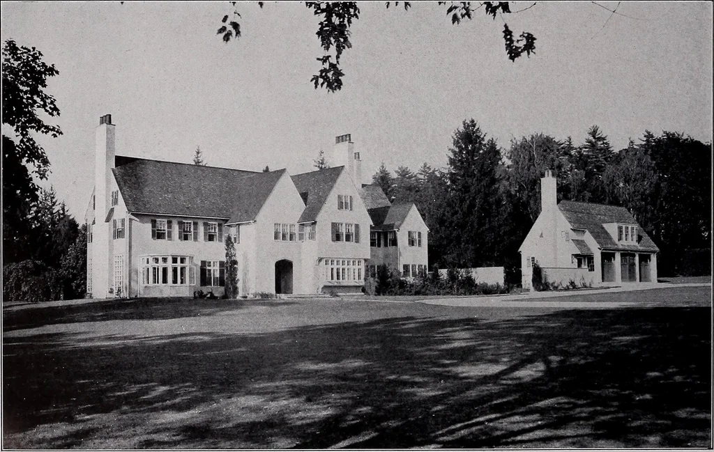 An illustration from Current architecture: published in connection with a joint exibition [sic] held in Boston November 1916, 1916, leaf 25