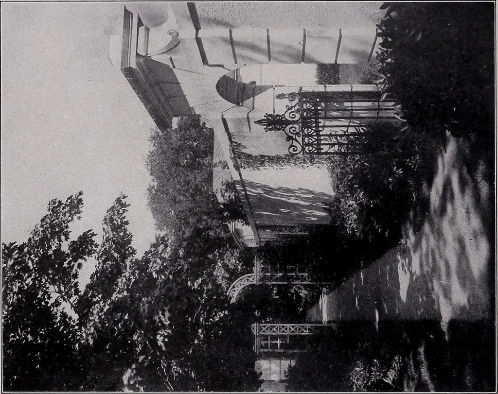 An illustration from Current architecture: published in connection with a joint exibition [sic] held in Boston November 1916, 1916, leaf 27