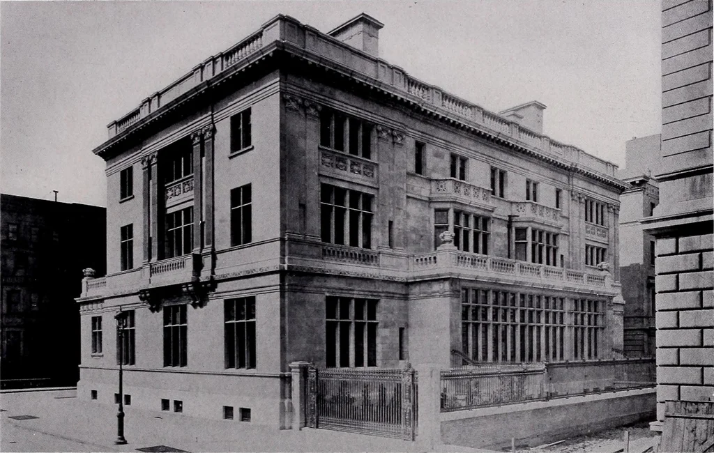 An illustration from Current architecture: published in connection with a joint exibition [sic] held in Boston November 1916, 1916, leaf 30