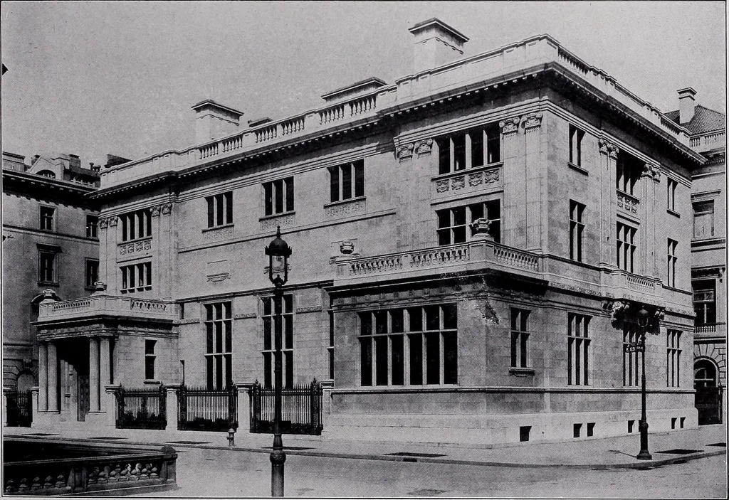 An illustration from Current architecture: published in connection with a joint exibition [sic] held in Boston November 1916, 1916, leaf 30