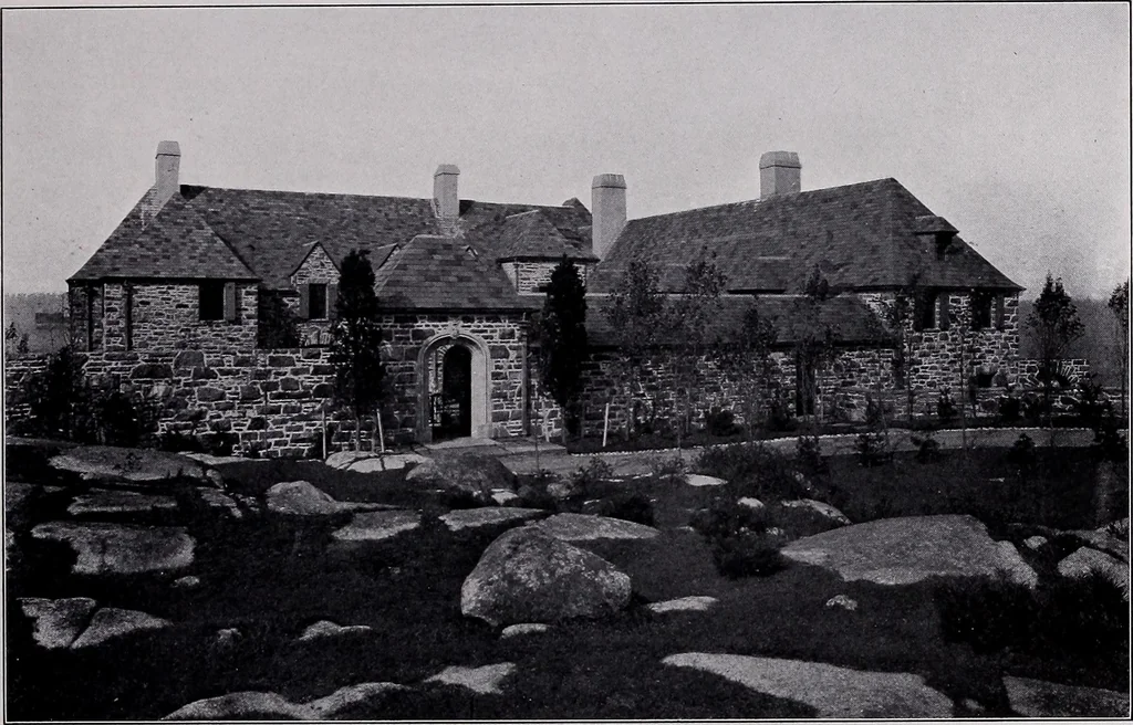 An illustration from Current architecture: published in connection with a joint exibition [sic] held in Boston November 1916, 1916, leaf 44